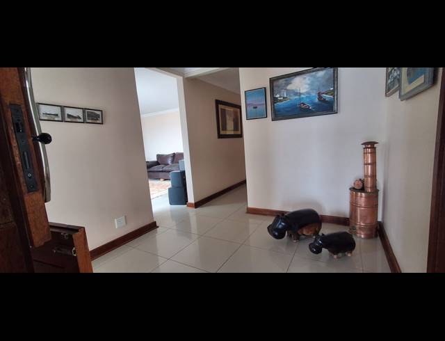 3 BEDROOM HOUSE FOR SALE IN TONGAAT BEACH